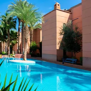 Hébergement de vacances Ayiss Piscine Palmeraie